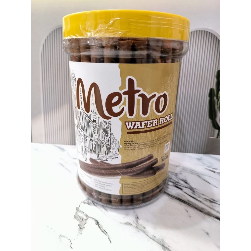 ASTOR METRO JUMBO 300GR ISI COKLAT