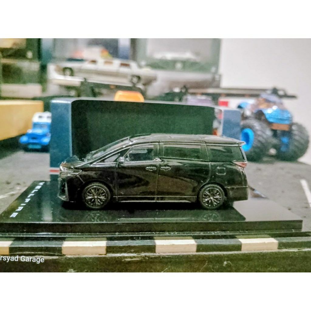 Diecast Hobby Japan Toyota Vellfire Z Premier Black
