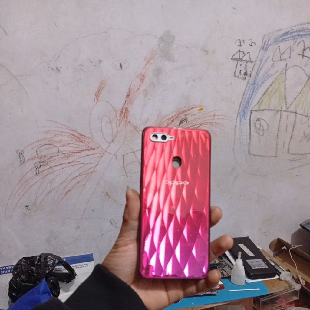 part copotan OPPO F9 bekas jokowi
