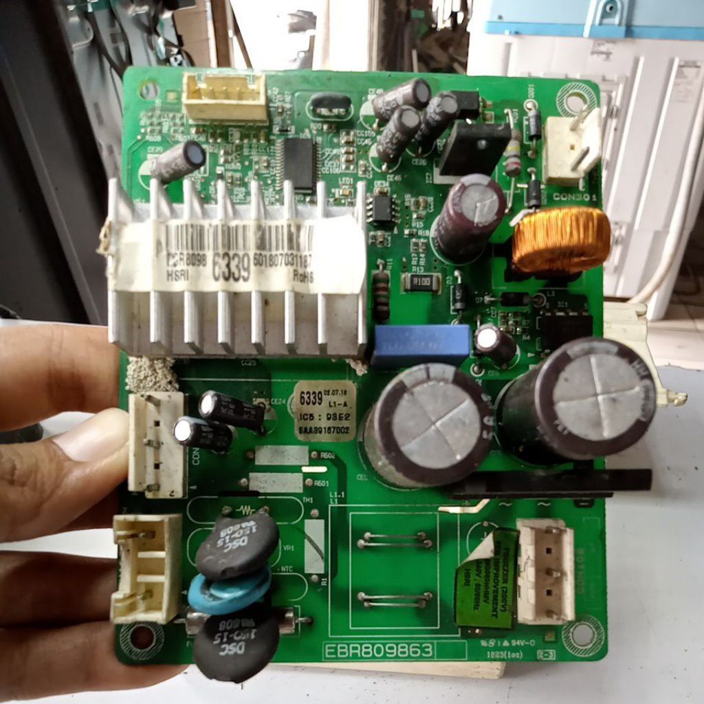 Modul PCB inverter kulkas LG