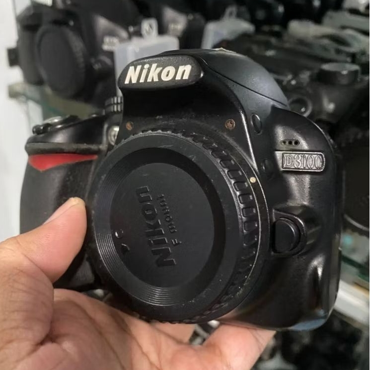 Nikon D3100 Body only vignet tipis