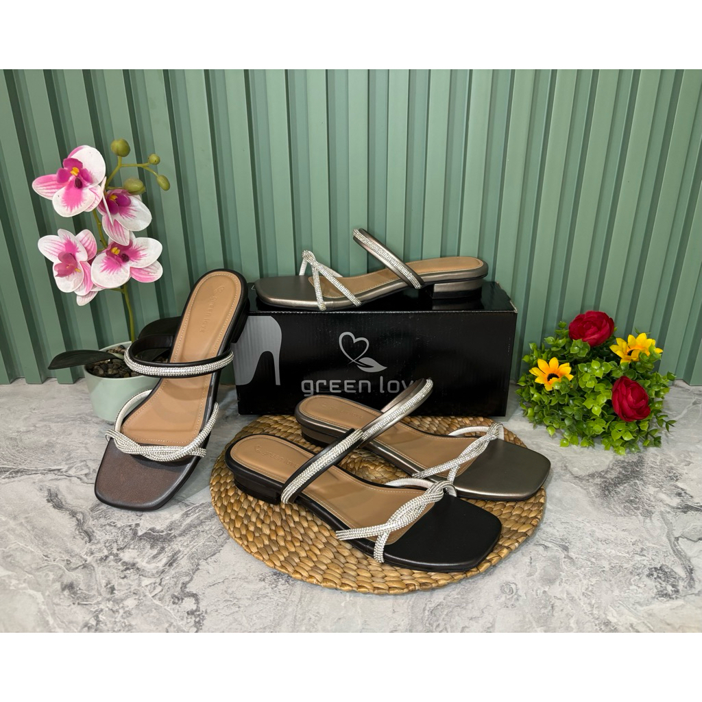 Sandal Green Love
