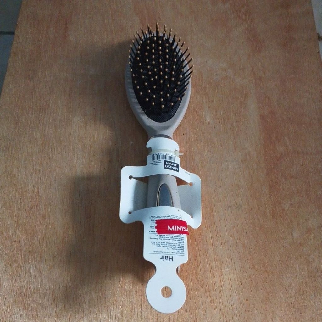 Sisir Miniso / Hair Brush Miniso