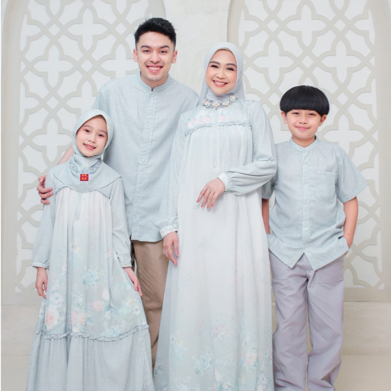 Keke Busana - Almira Sage Sarimbit Couple Keluarga Lebaran 2026 Ria Ricis & Atap Gamis Koko
