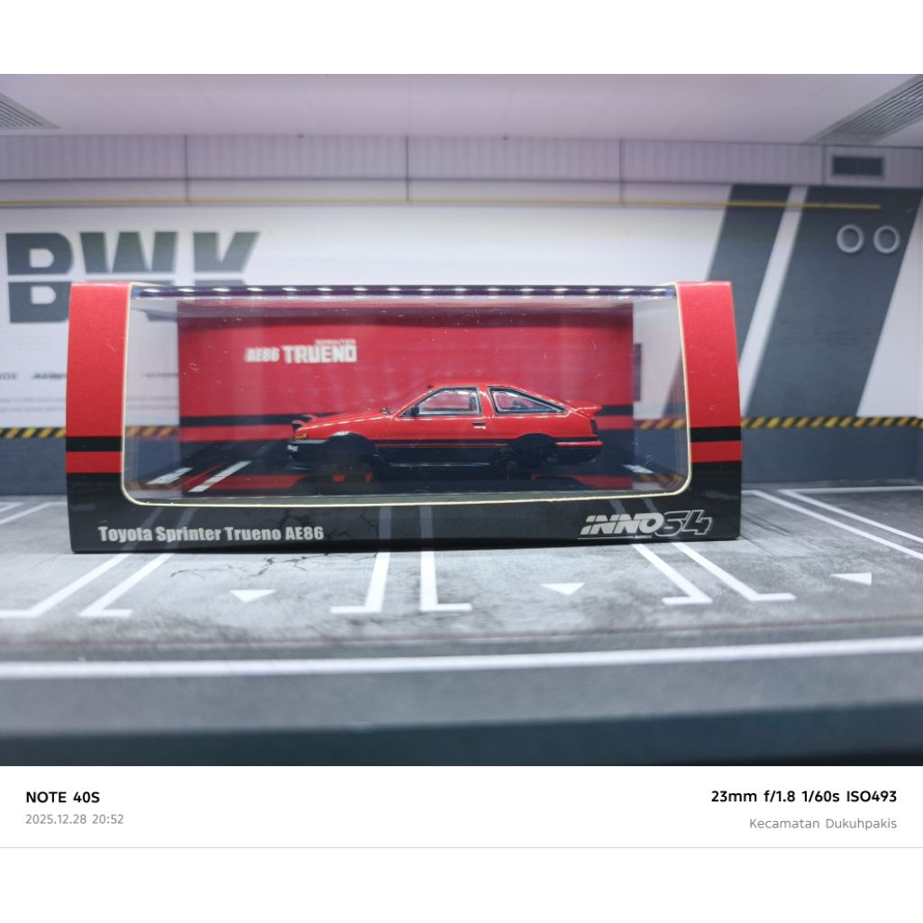 Inno Toyota sprinter trueno ae86 red rare unsealed