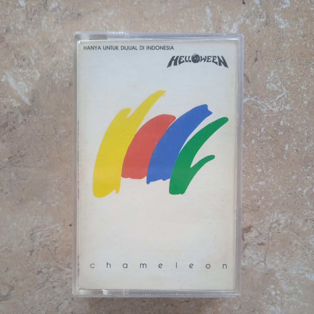 Kaset Pita Helloween "Chameleon"