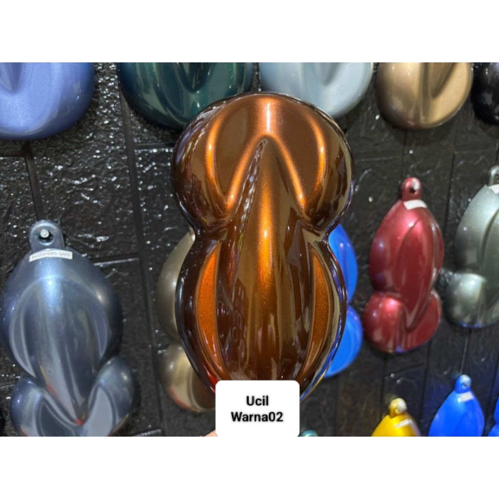 cat moonlight oren pu + free dasaran hitam solid bahan pu