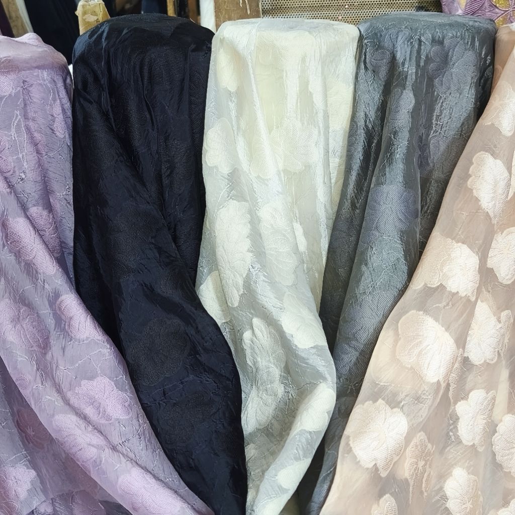 Kain/Bahan Organza Embos/Kain Bahan Organza [harga ½ meter]