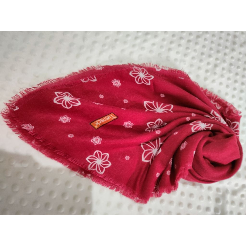 hijab segi 4 (PL) merk Tierack