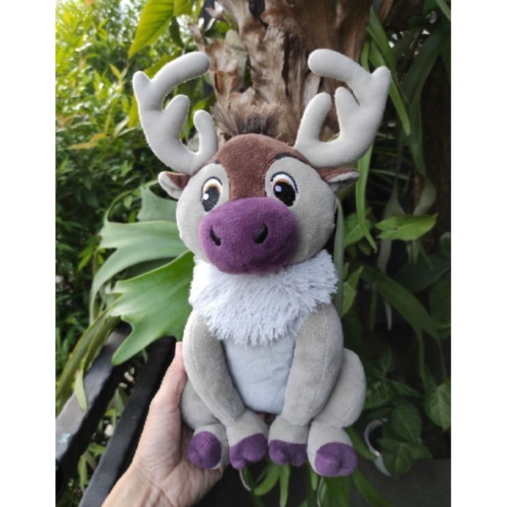 Boneka Rusa Sven Frozen II Original Bisa Duduk