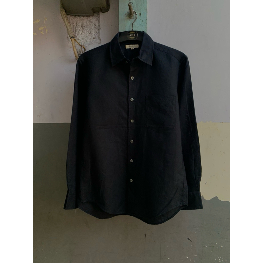 kemeja hitam pria Uniklo linen polos lengan panjang preloved