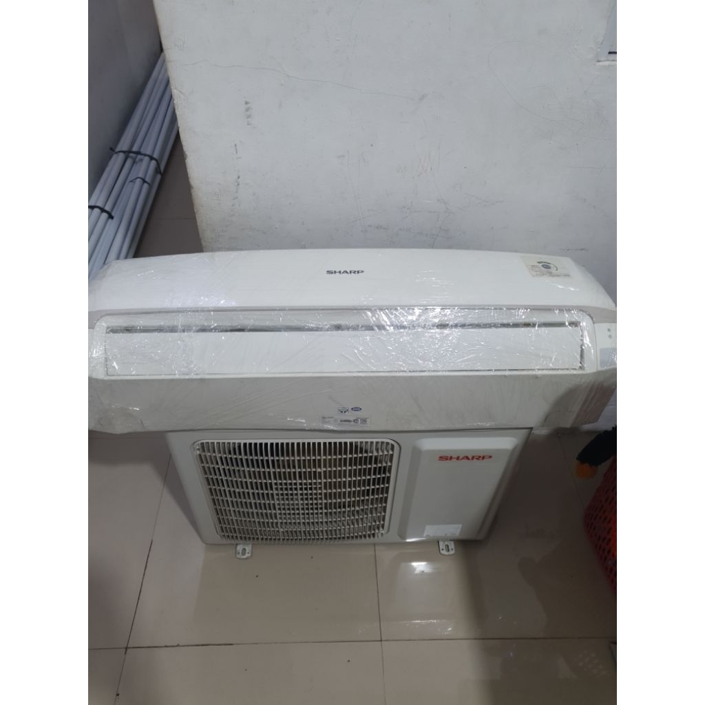 Second Ac Sharp 1,5pk ( dingin Top)