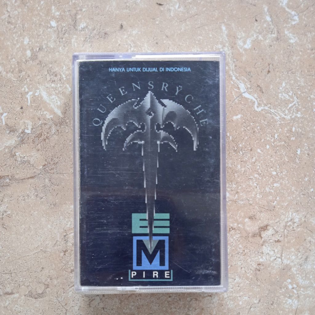 Kaset Pita Queensryche "Empire"
