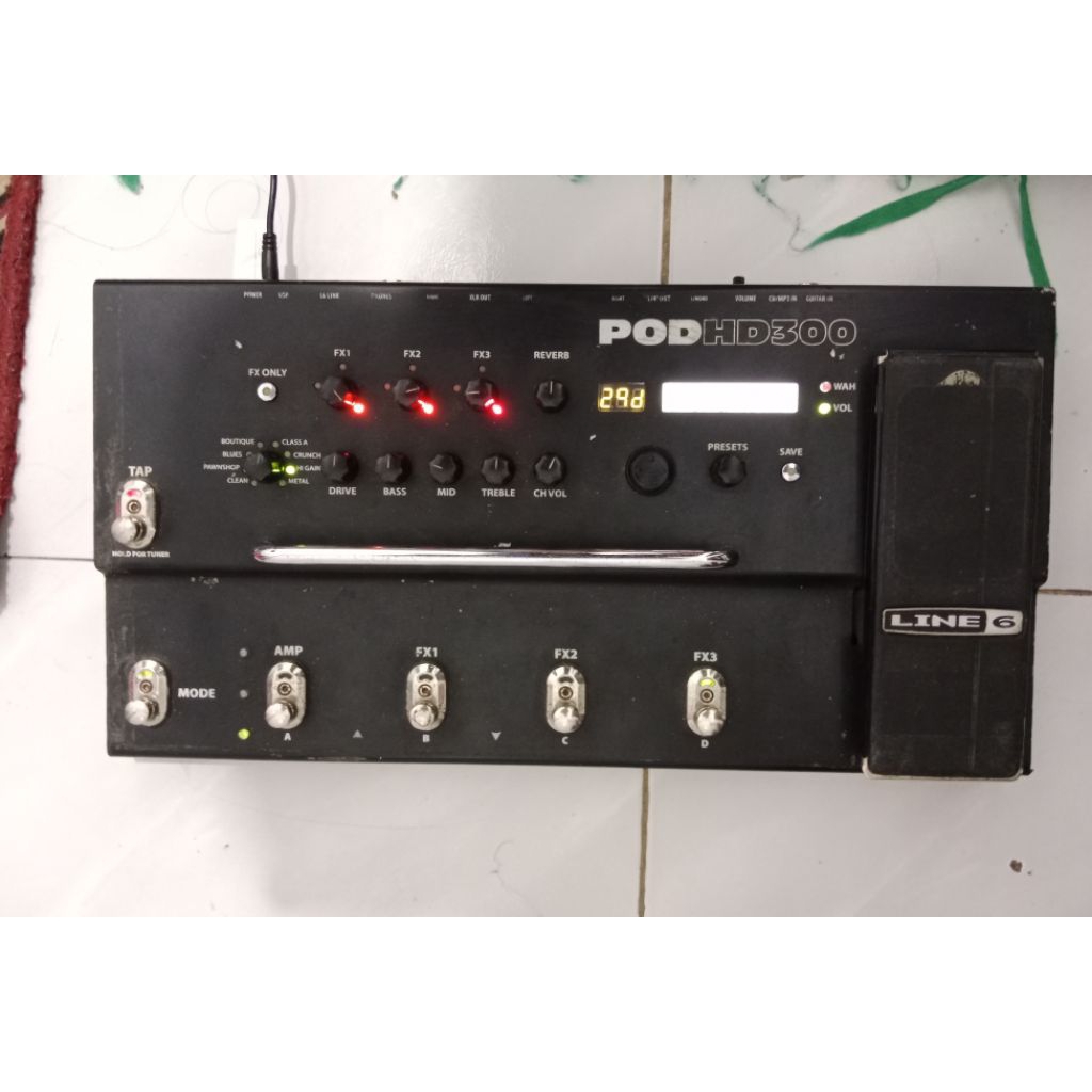 Efek Line 6 HD300 Minus Tidak keluar Suara