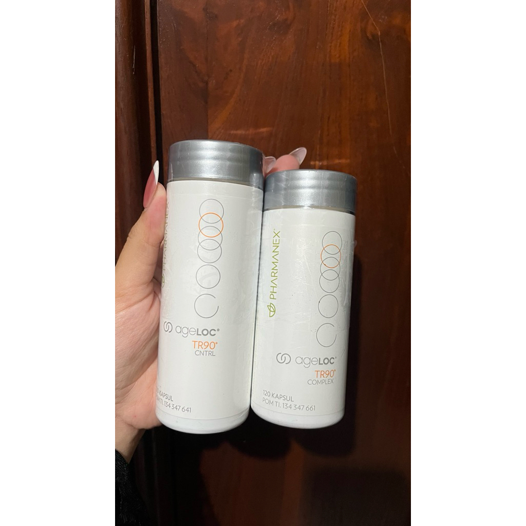 NUSKIN tr90 ageloc complex control