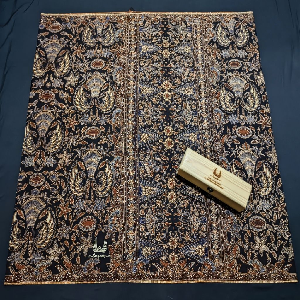 Lar Gurda : Seri Wali Sarung Edition Full Tulis | Sarung Batik Tulis Lar Gurda