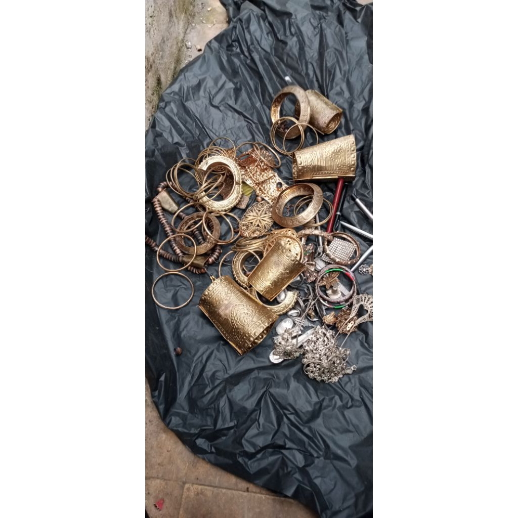 barang antik harga borongan