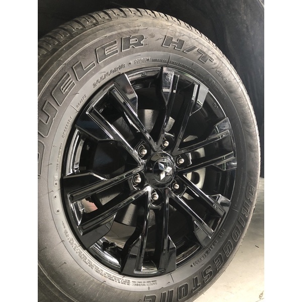 Sticker Velg Pajero Sport 2022