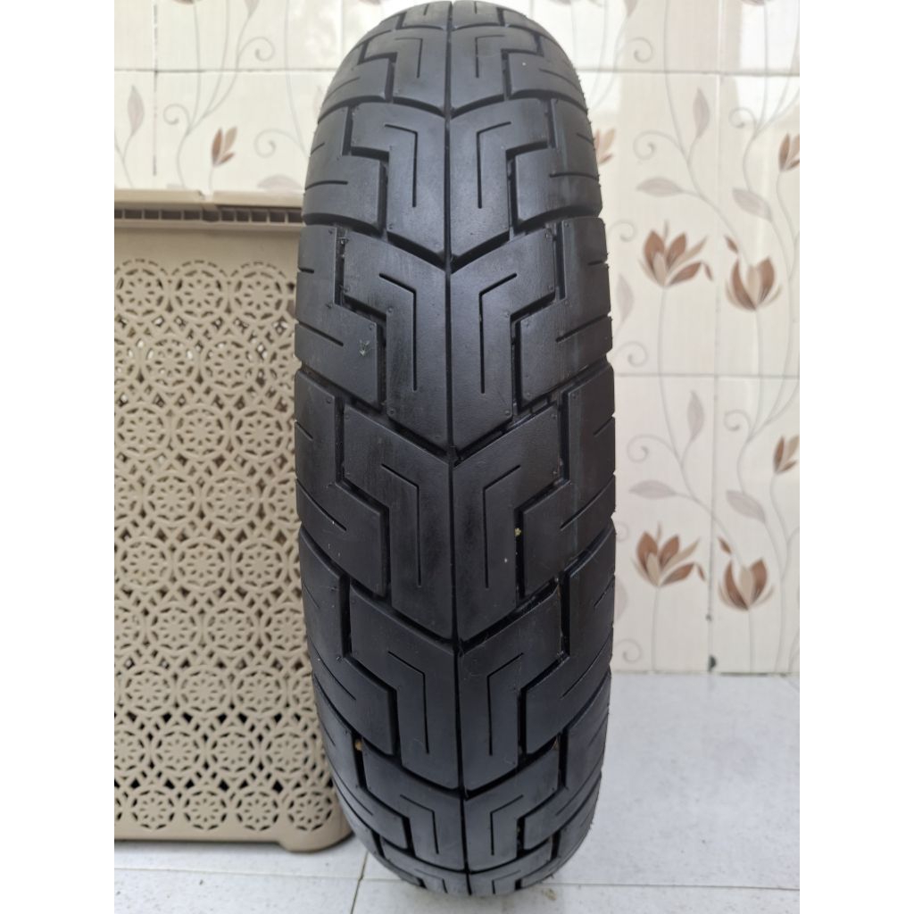 Ban uk 130/90 ring 17 vee rubber tubles kondisi josss