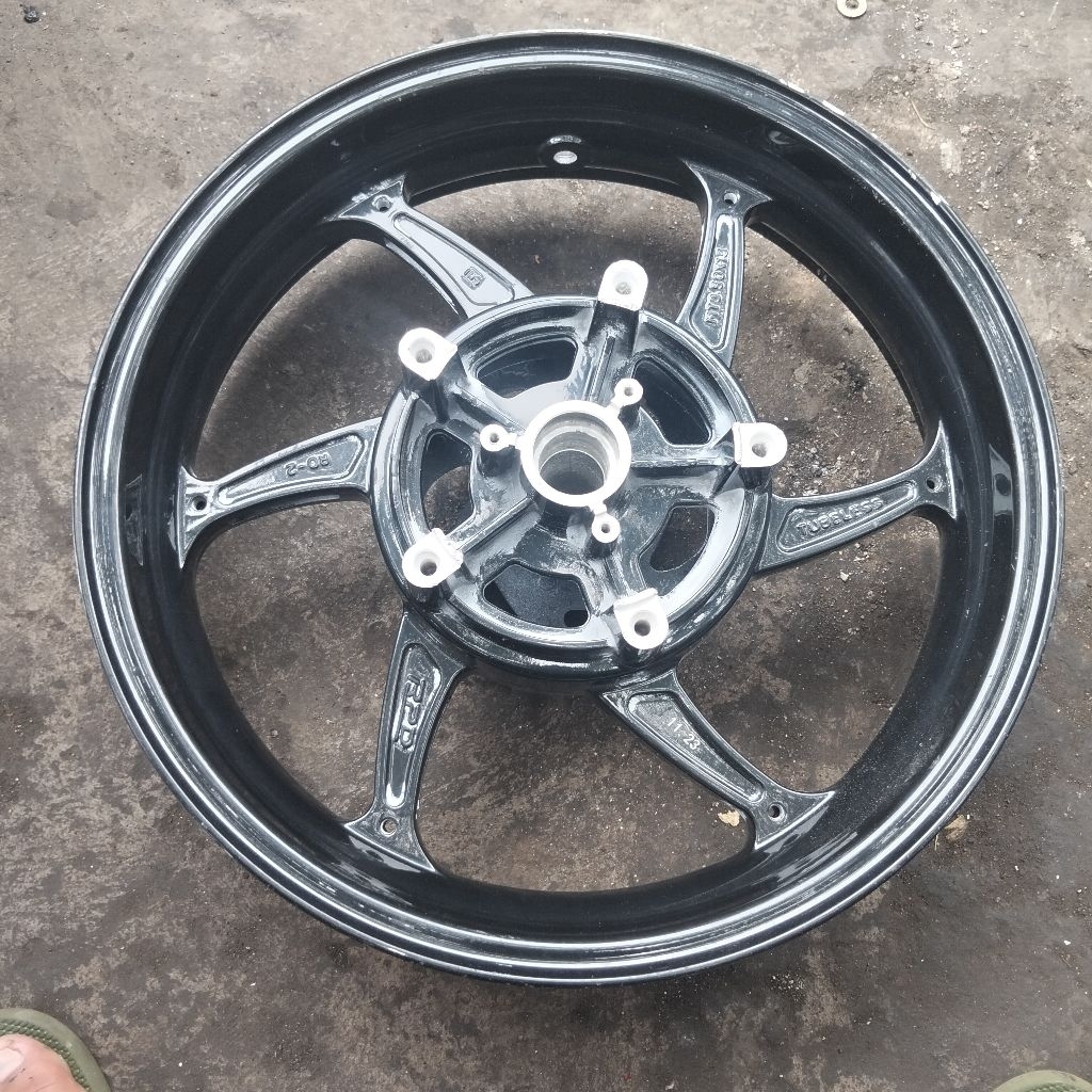 velg X-Max depan rapido kondisi baru