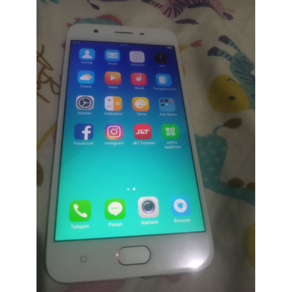 Oppo A57 ram 3/32gb batangan