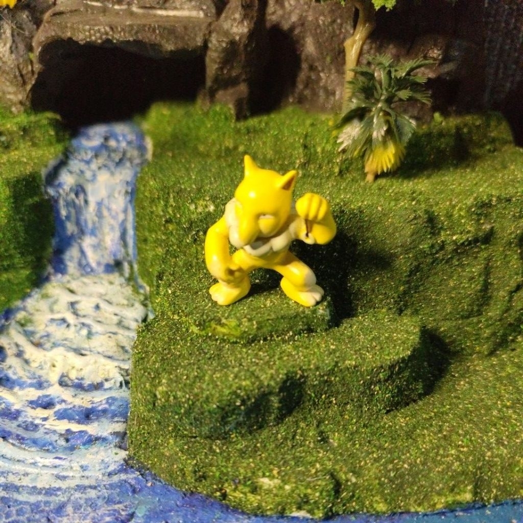pokemon figure - hypno - tomy