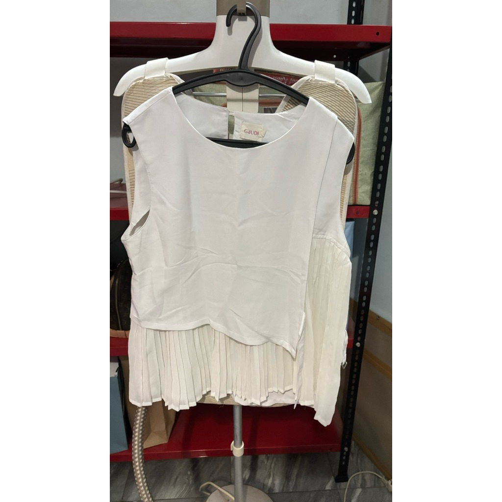 Atasan Wanita Gaudi