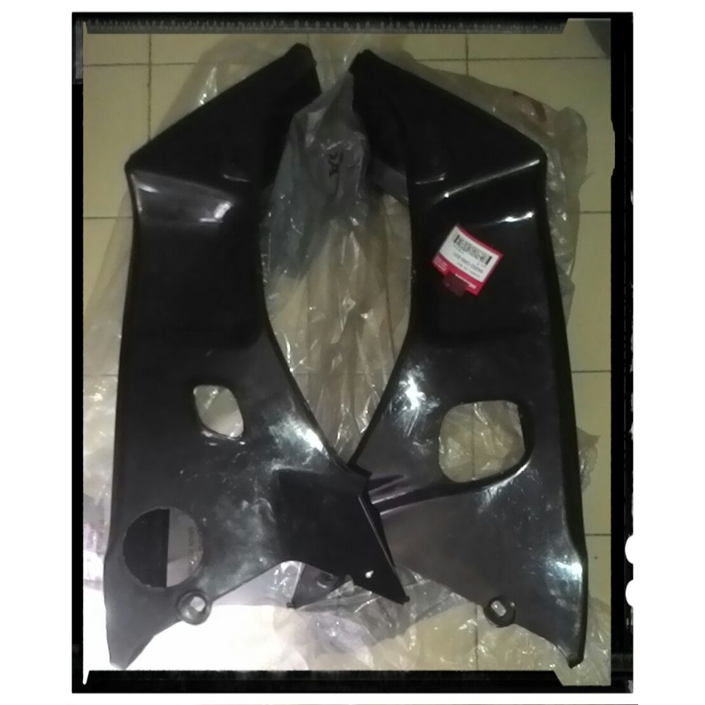 SAYAP TEBENG ASTREA GRAND BULUS IMPRESSA LEGENDA PUTIH HITAM ORIGINAL AHM