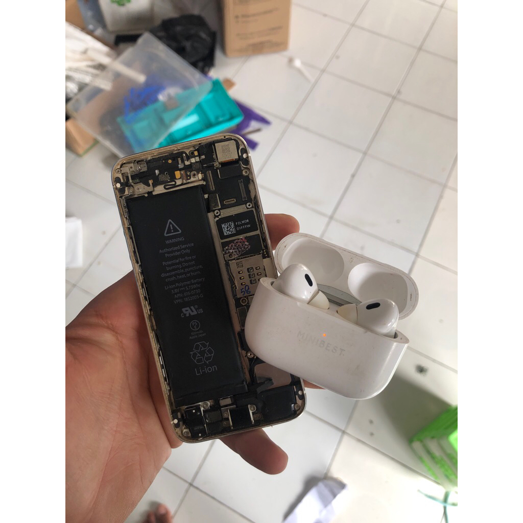 Iphone 5s minus logo bonus Tws m5 pro