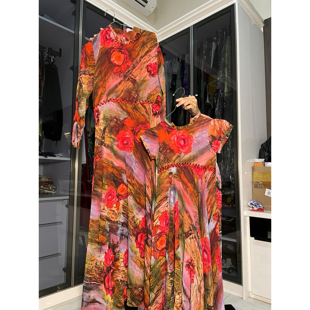 preloved dress couple
