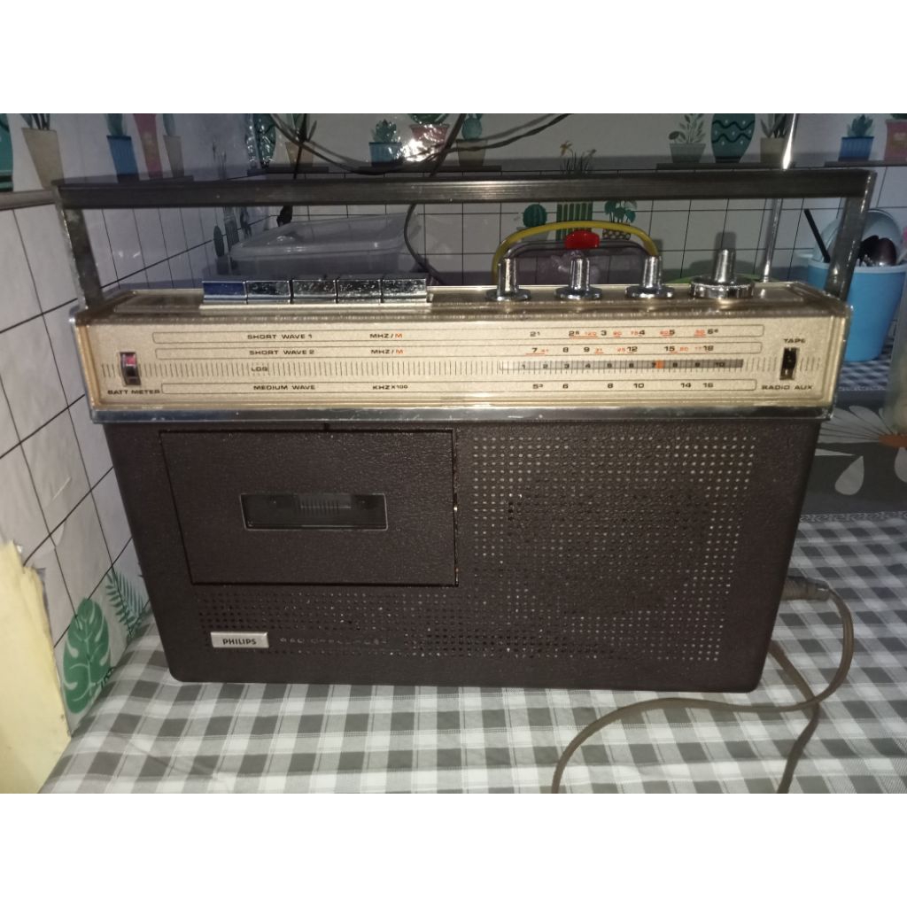 Tape Radio Philips RR415
