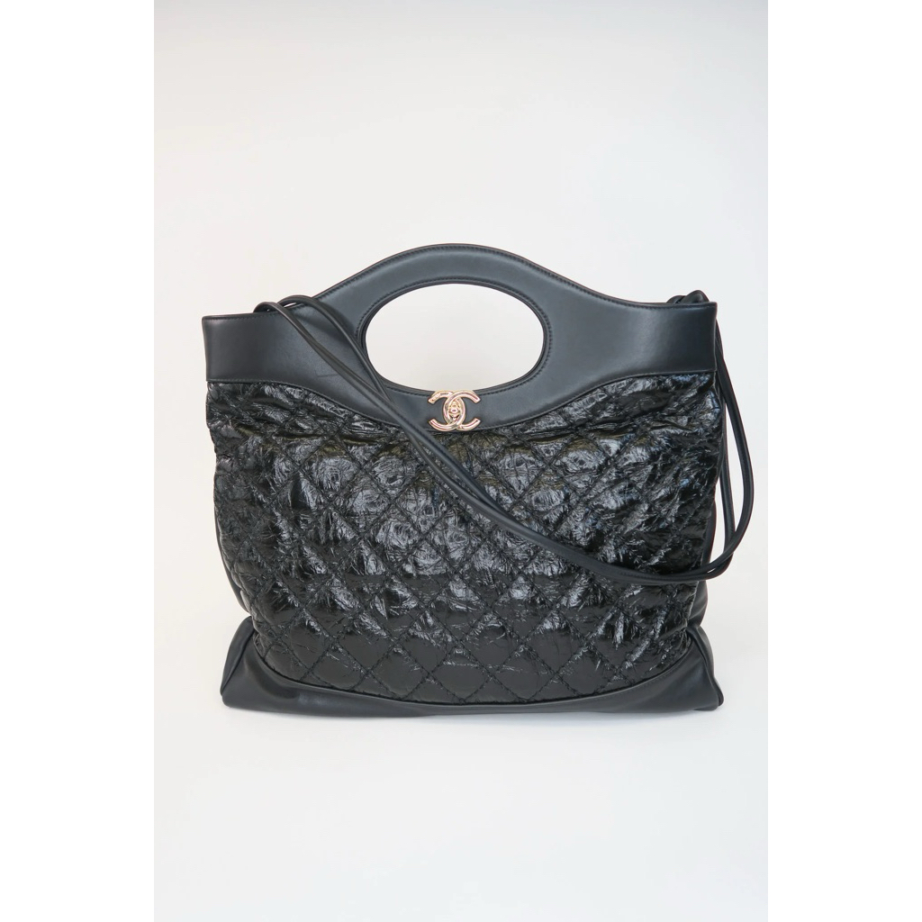 preloved ras  black Chanel 31 Shopping Bag