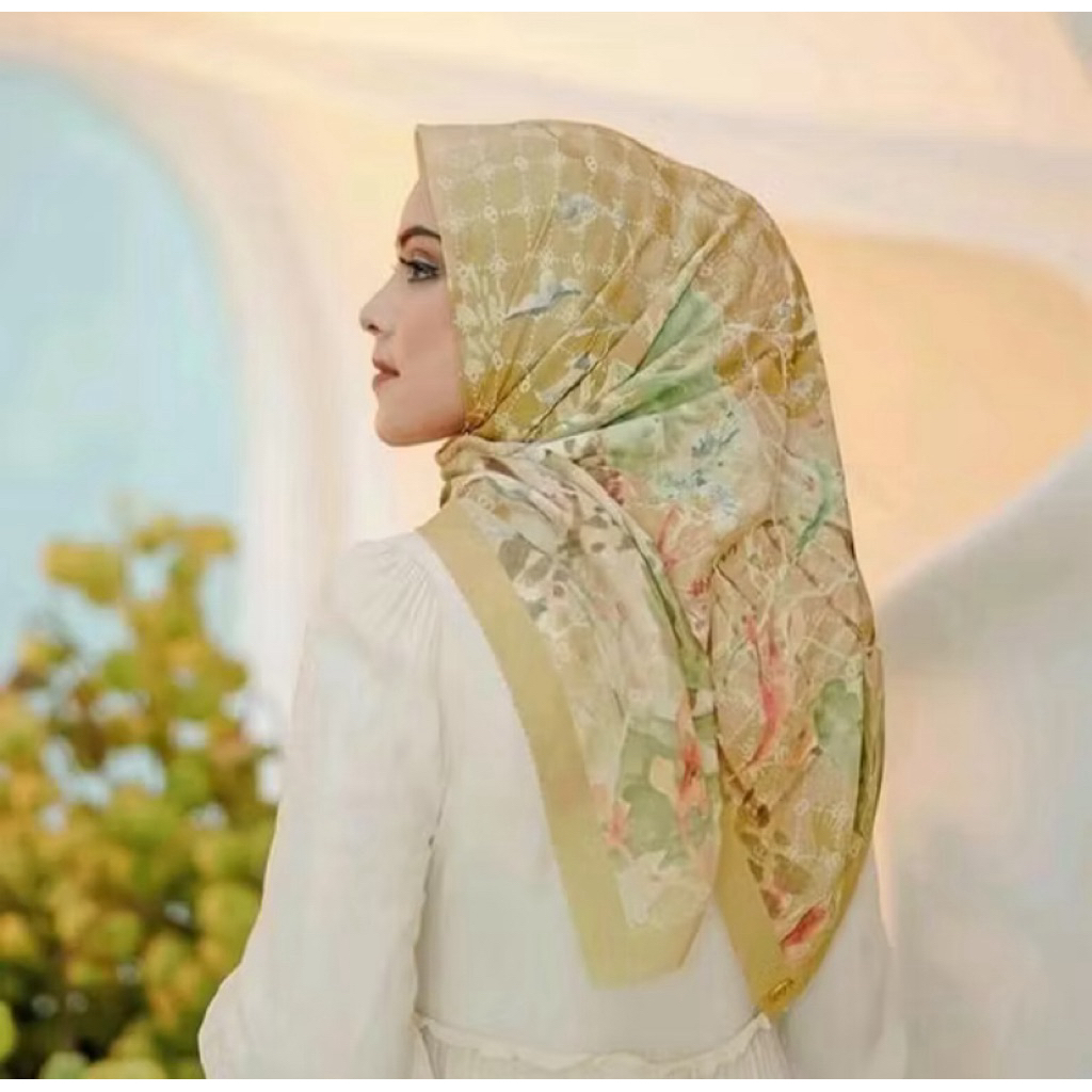 BUTTONSCARVES X RIA MIRANDA Xanadu Series PRELOVED