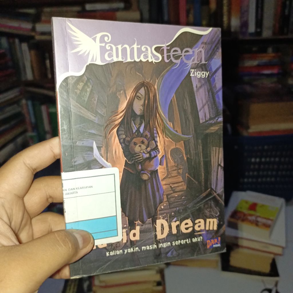 Lucid Dream - Fantasteen by Ziggy Zezsyazeoviennazabrizkie