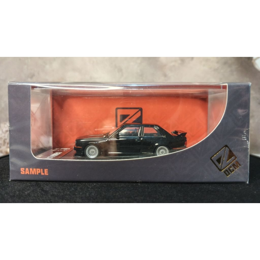 DCM 1:64 BMW E30 M3 Black
