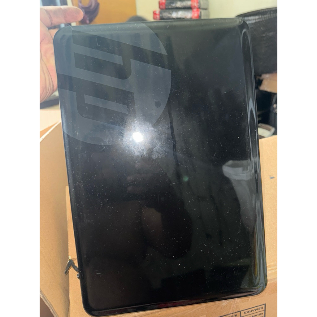 casing layar HP 1000 mulus