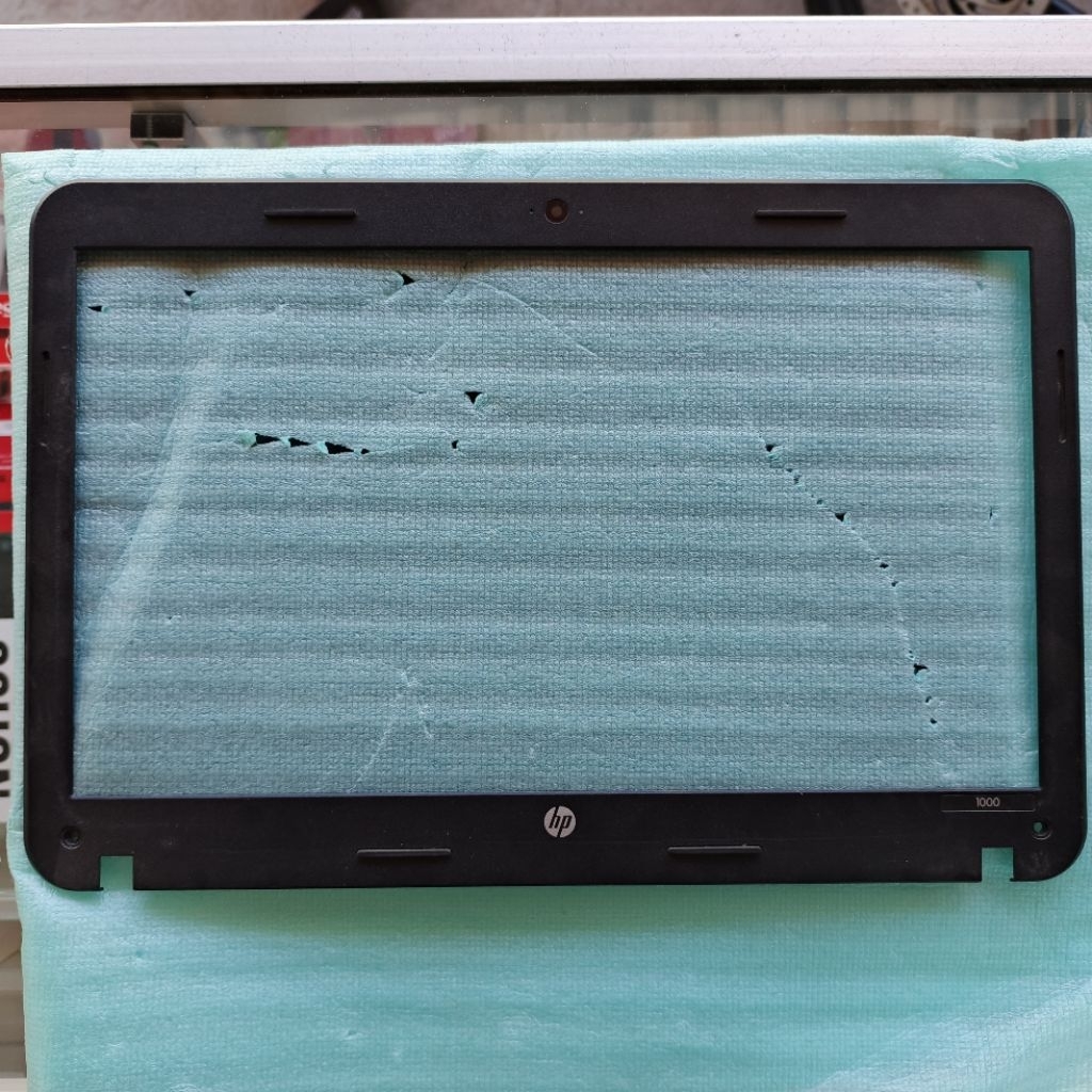 Casing B Casing Depan LCD HP 1000