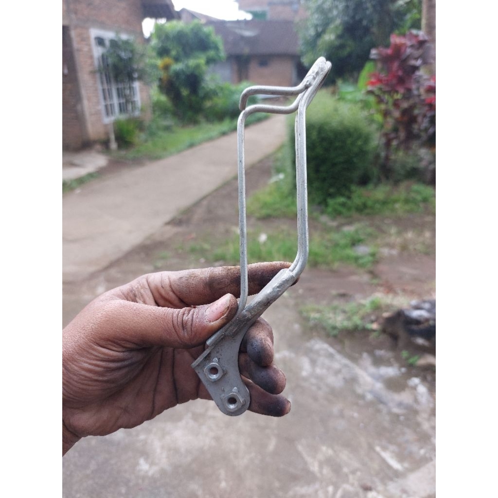 Breket Selang Rem Depan KLX 150 Original