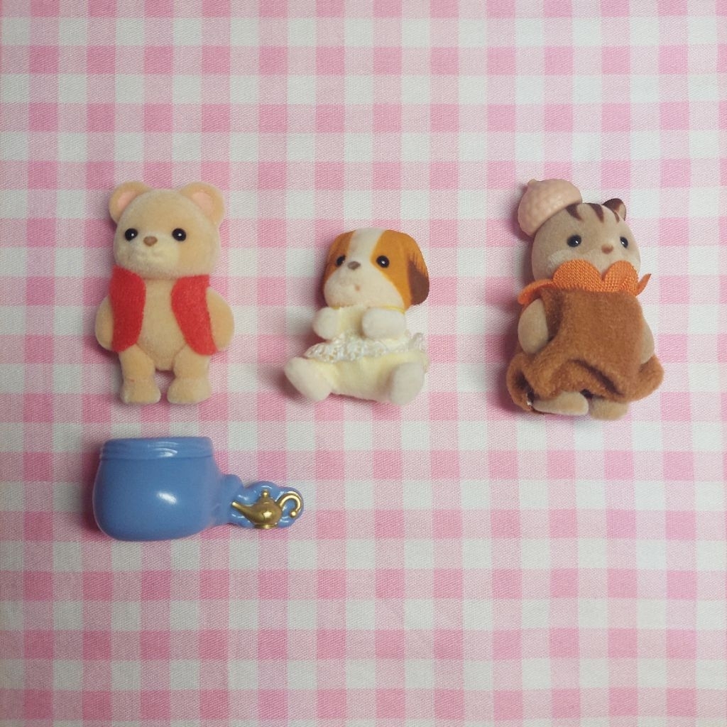 PRELOVED Sylvanian Baby Dog Squirrel Alladin