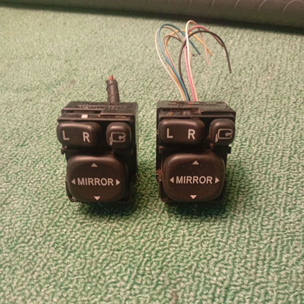 tombol / switch spion retrack toyota avanza