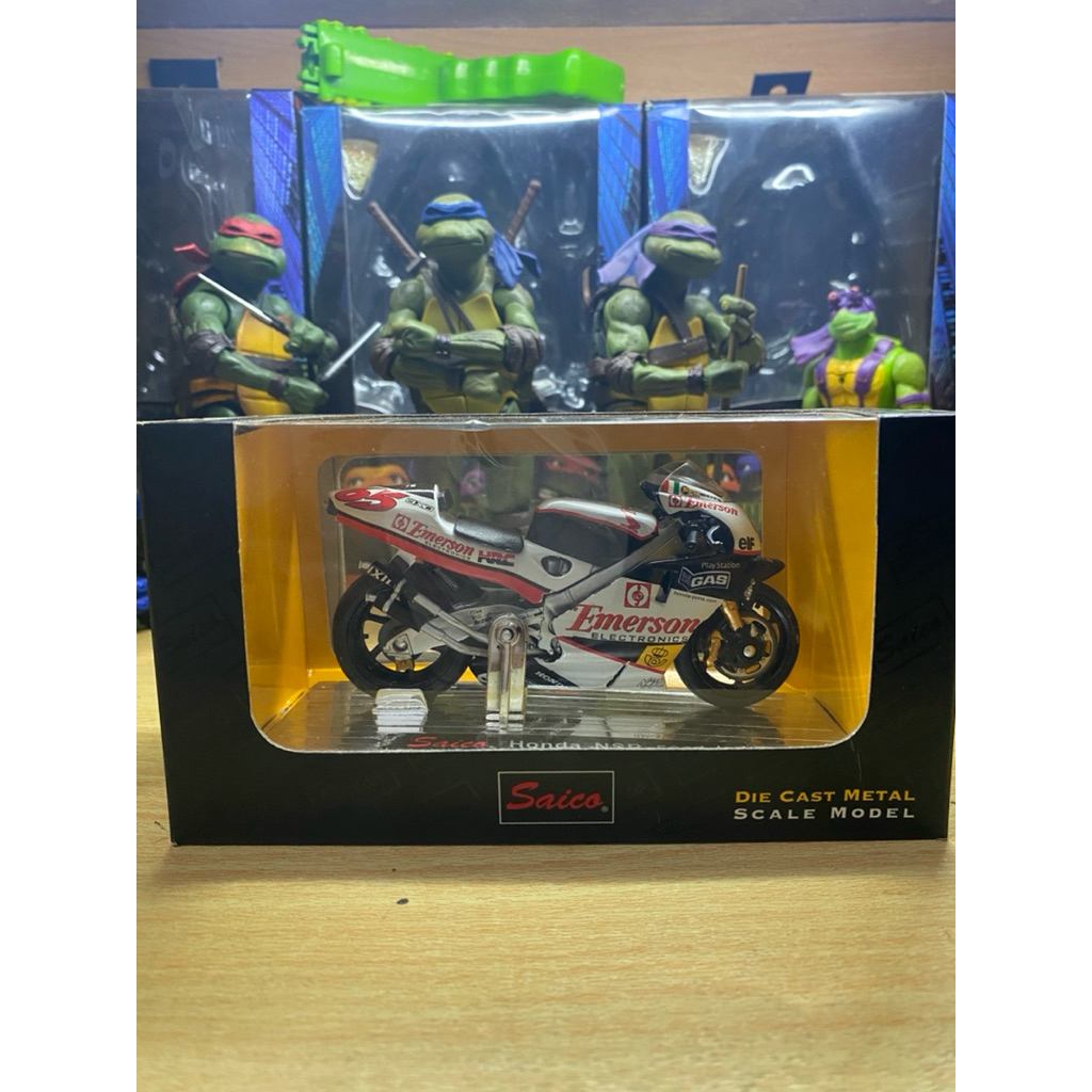 Diecast Miniatur Motogp skala 1/18 Saico Honda NSR 500 Lorris Capirossi