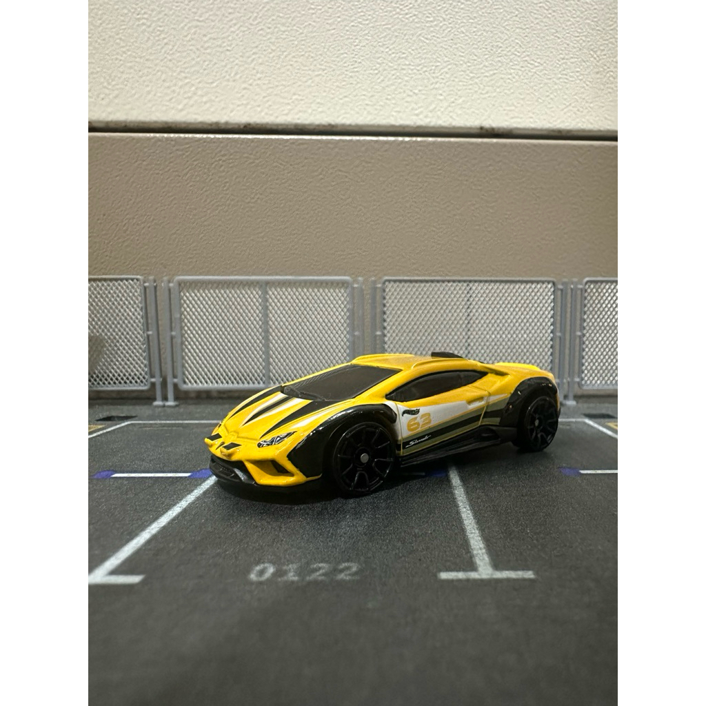 Hot Wheels LOSEE - LAMBORGHINI HURACAN
