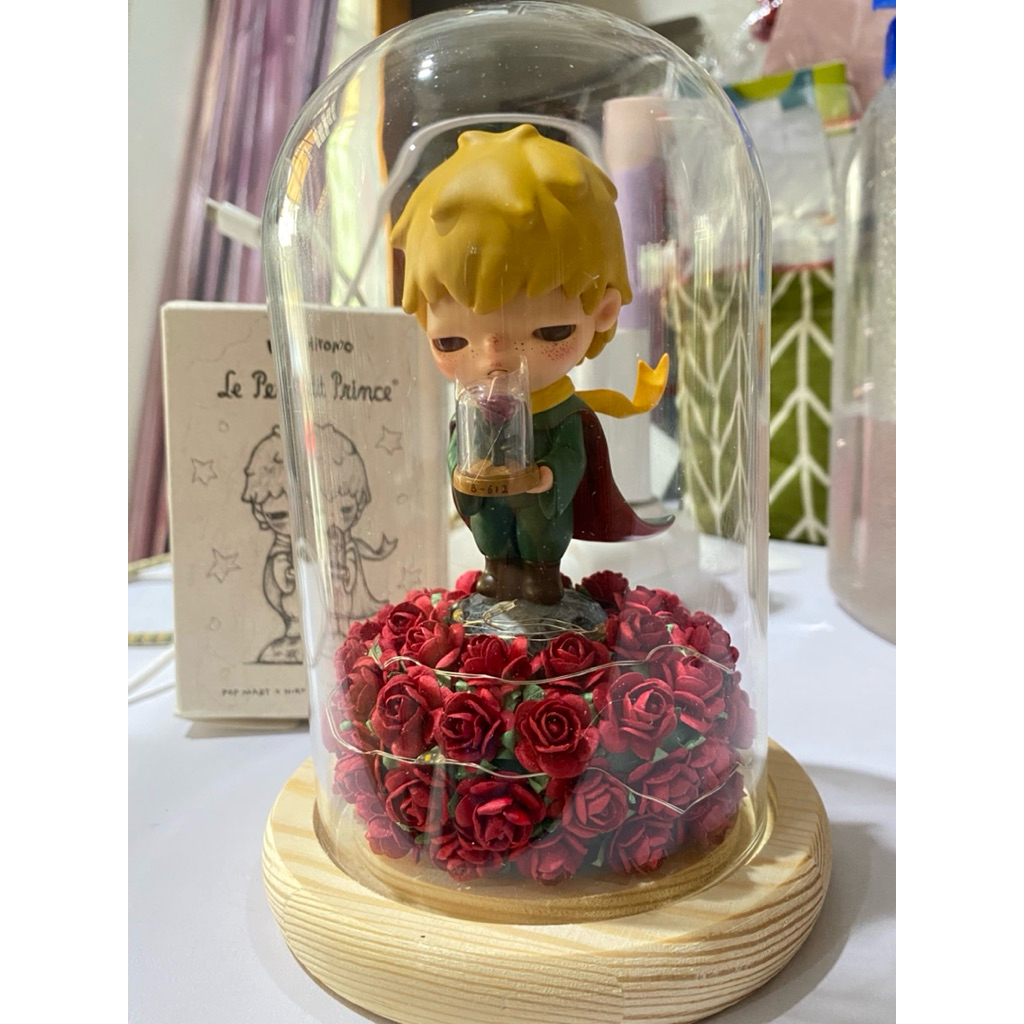POP Mart Hirono Little Prince Rose Glass Dome