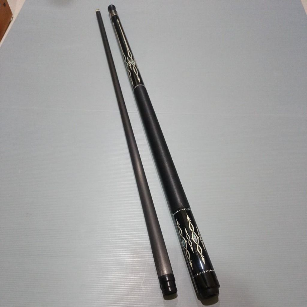 CUE ELF BLAK & SHAFT CARBON