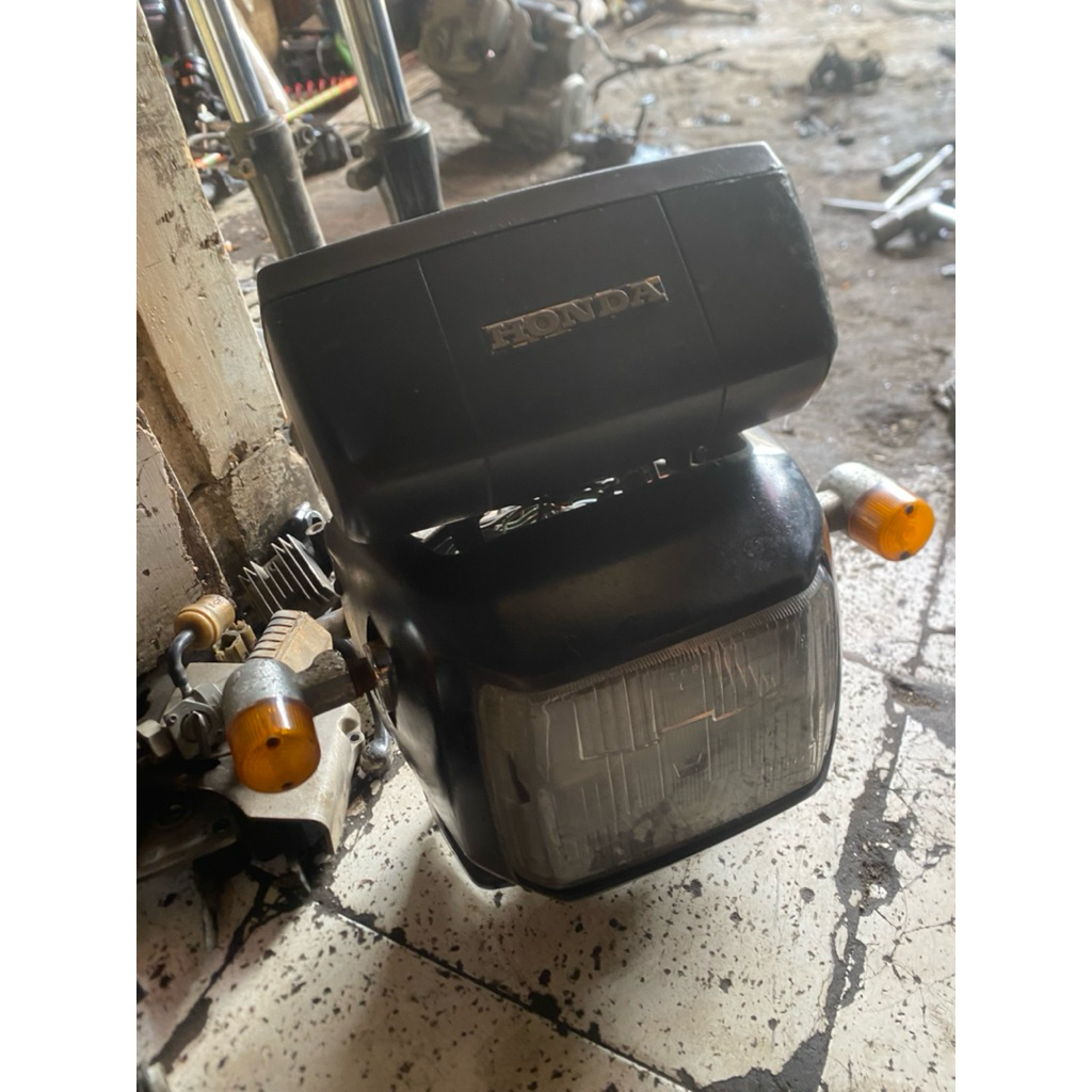 headlamp lampu depan gl pro set spido original