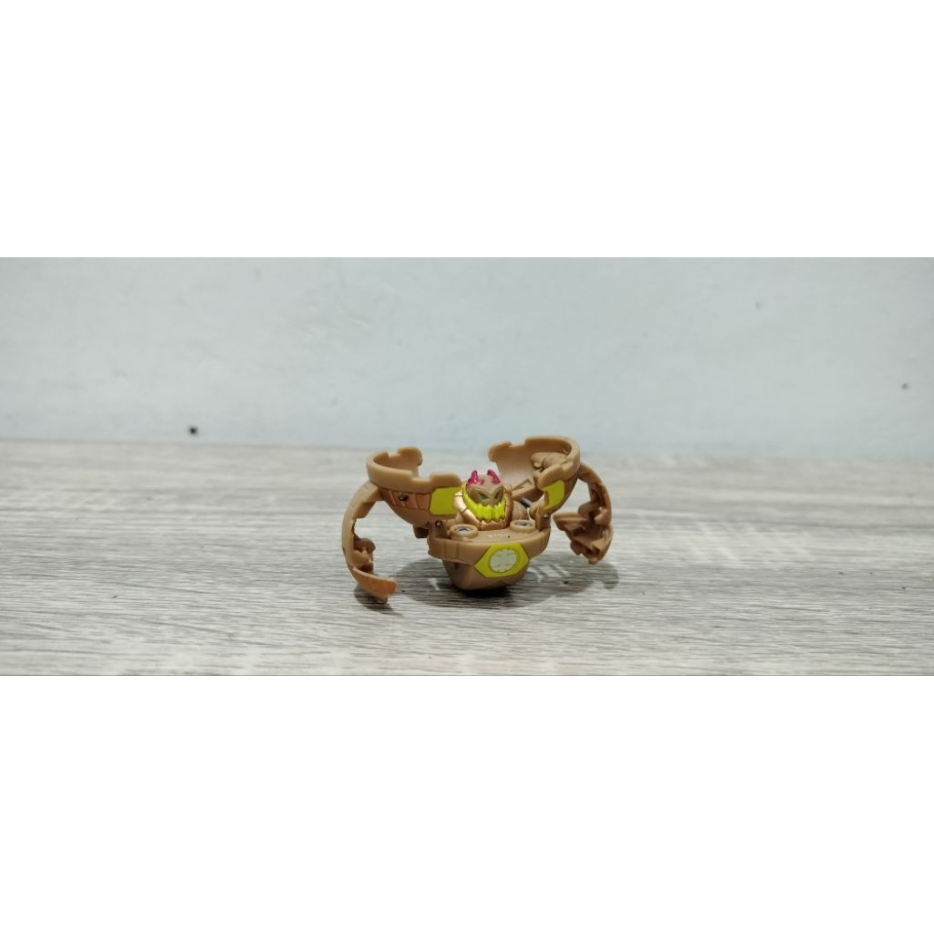 bakugan toys deka Wilda subterra tan