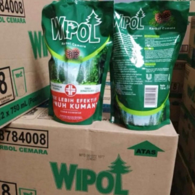 wipol 750ml karbol cemara 1dus