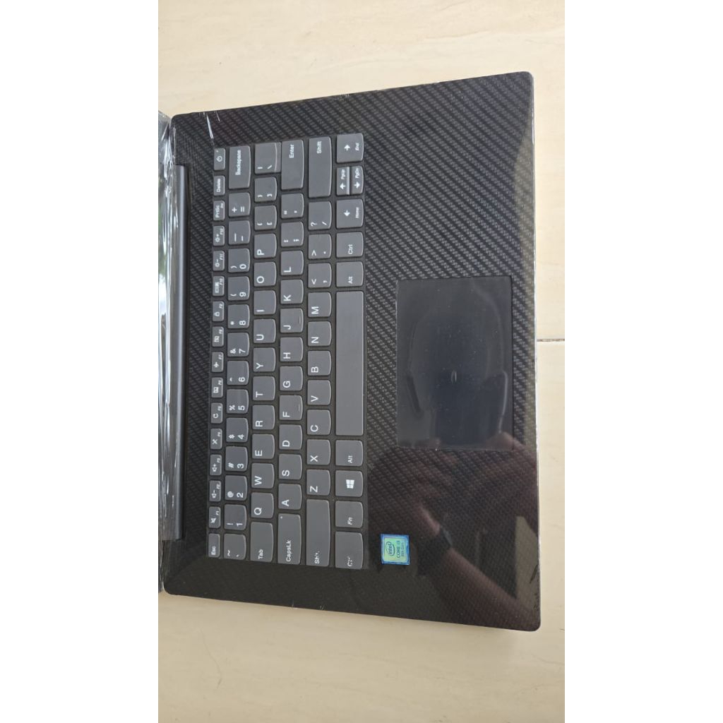 Lenovo i3 ideapad gen7