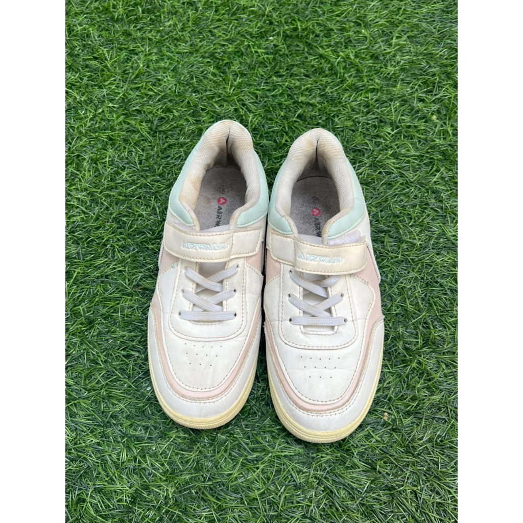 SEPATU PRELOVED|sepatu preloved anak merk adidas&airwalk original cek deskripsi