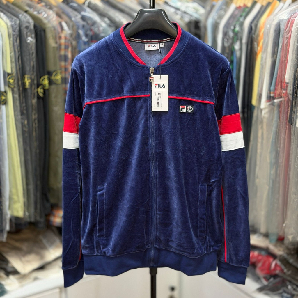 Tracktop Fila Zielitz Navy Brand New With Tags 100% Original  Size : M ( 72 x 54 )Model TB 175 CM BB